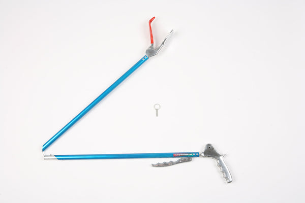 Gentle Giant (COLLAPSIBLE) Snake Tong 60"